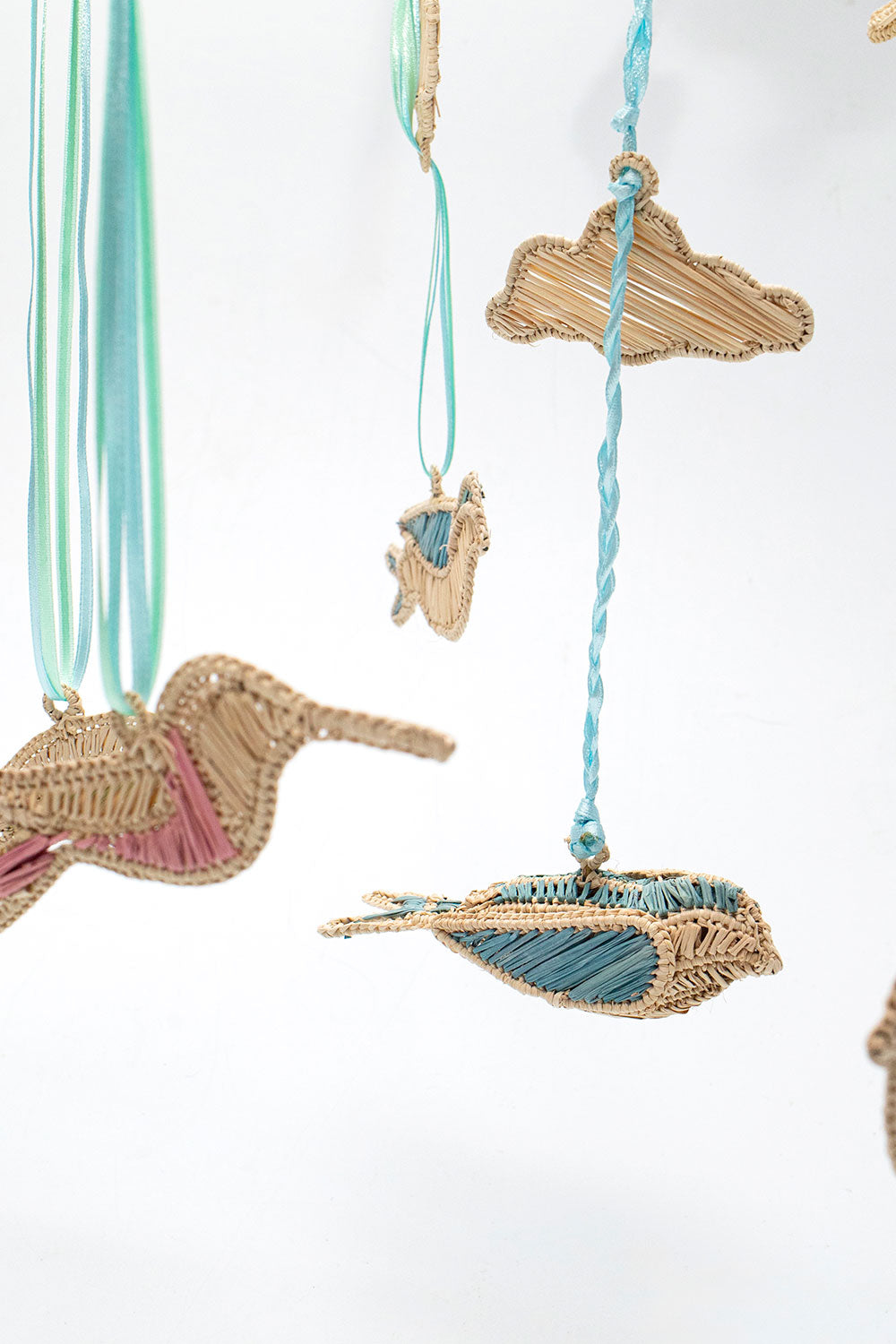 CRIB MOBILE BIRDS