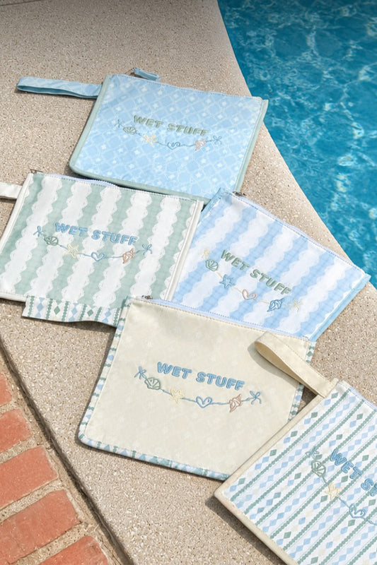 BEACH STUFF BOY POUCH