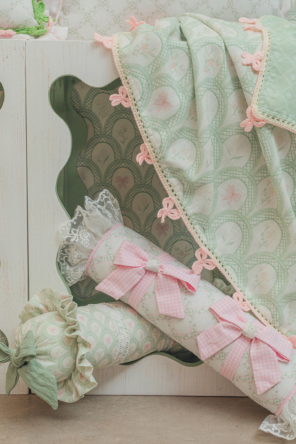 BOLSTERS SET 2 TREILLAGE BABY ROSE