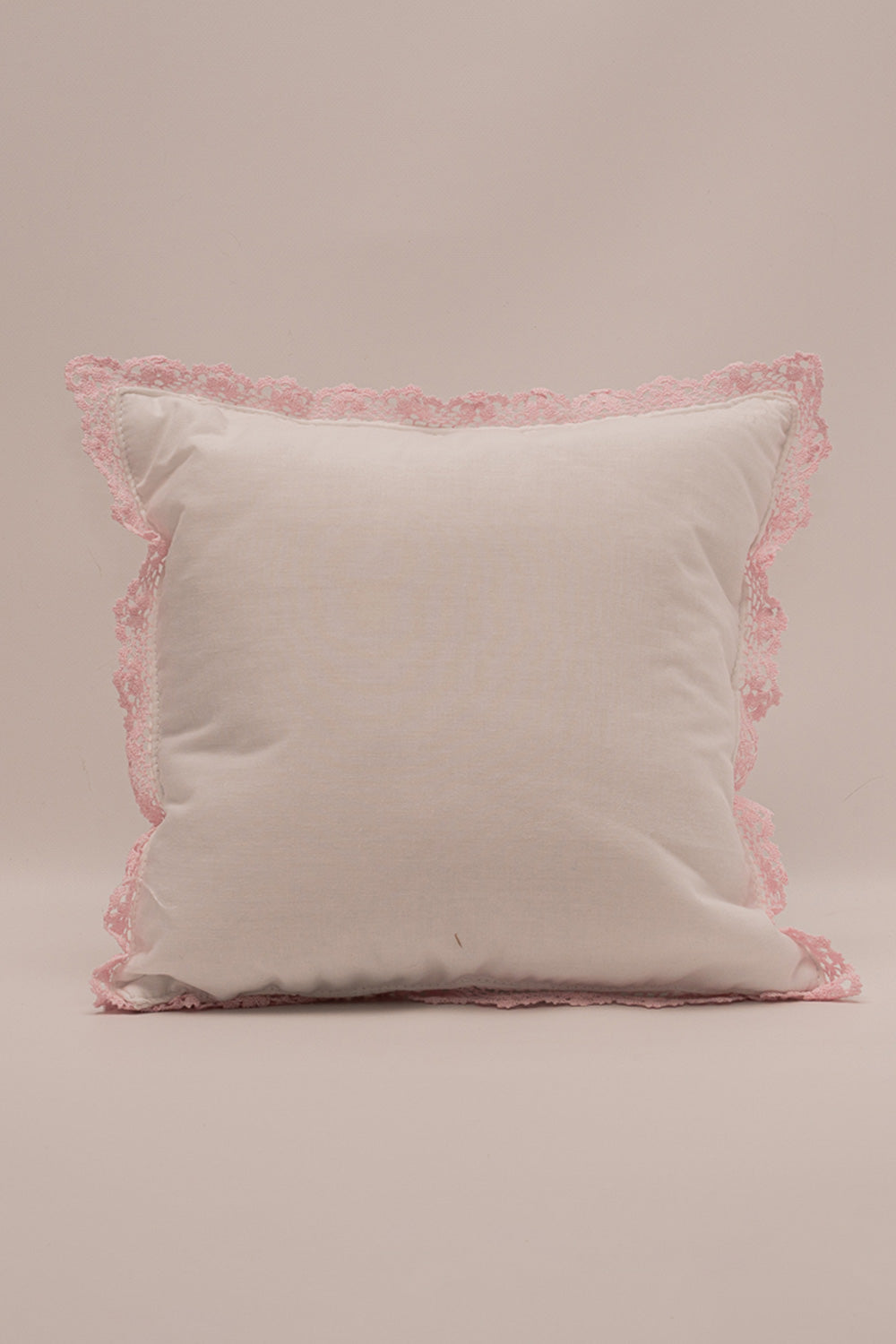 Cojín Encaje Rosa Mini