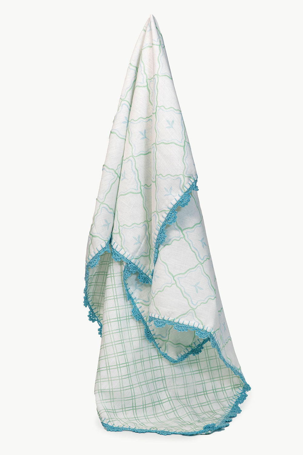 FEUILLE BLUE BLANKET AND CROCHET