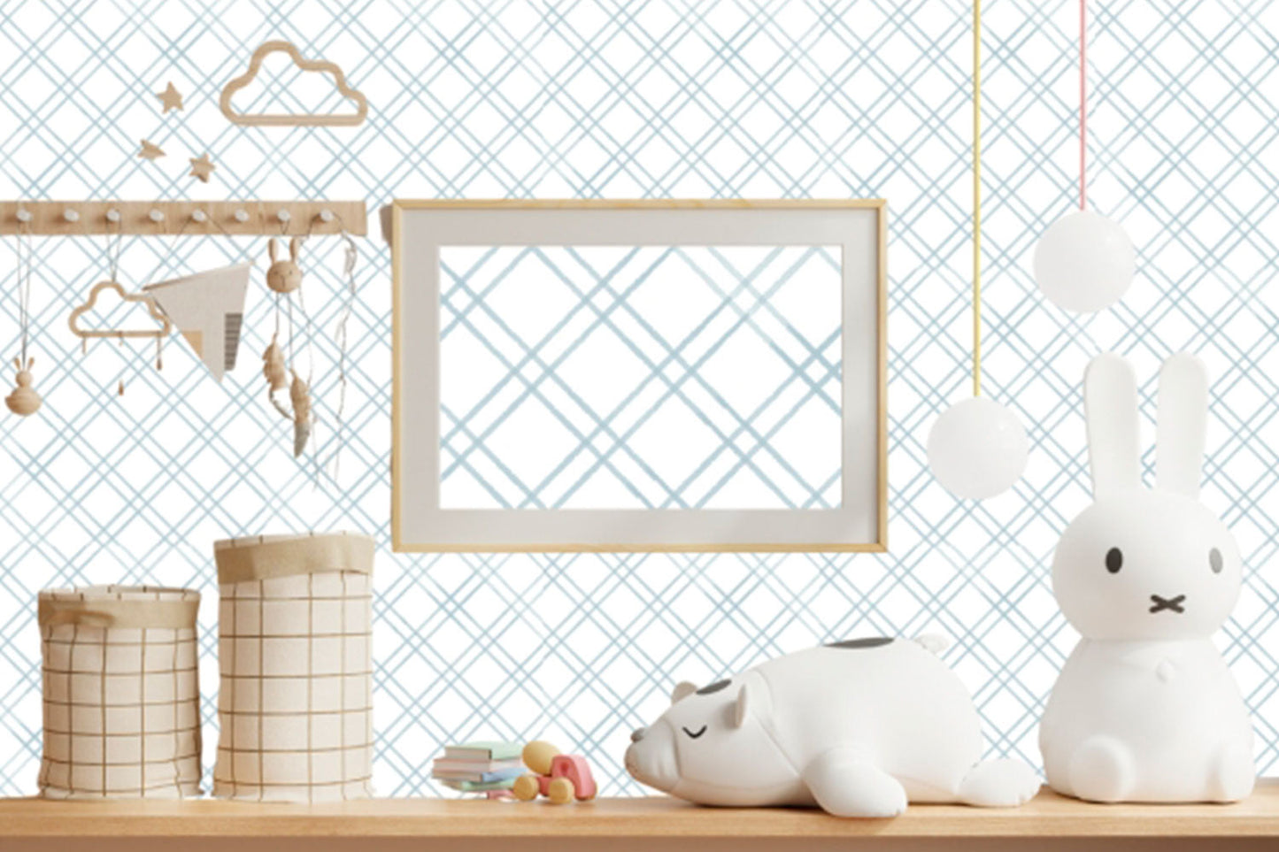 WALLPAPER TREILLAGE BABY BLUE