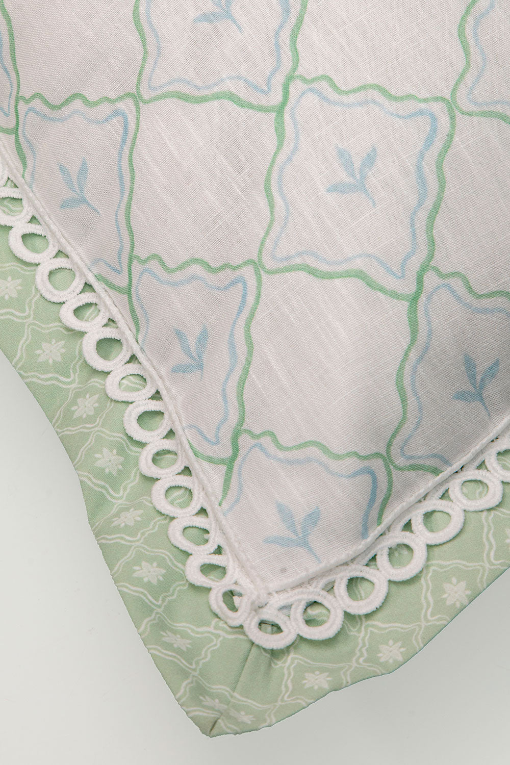 MEDIUM  PILLOW FEUILLE BLUE
