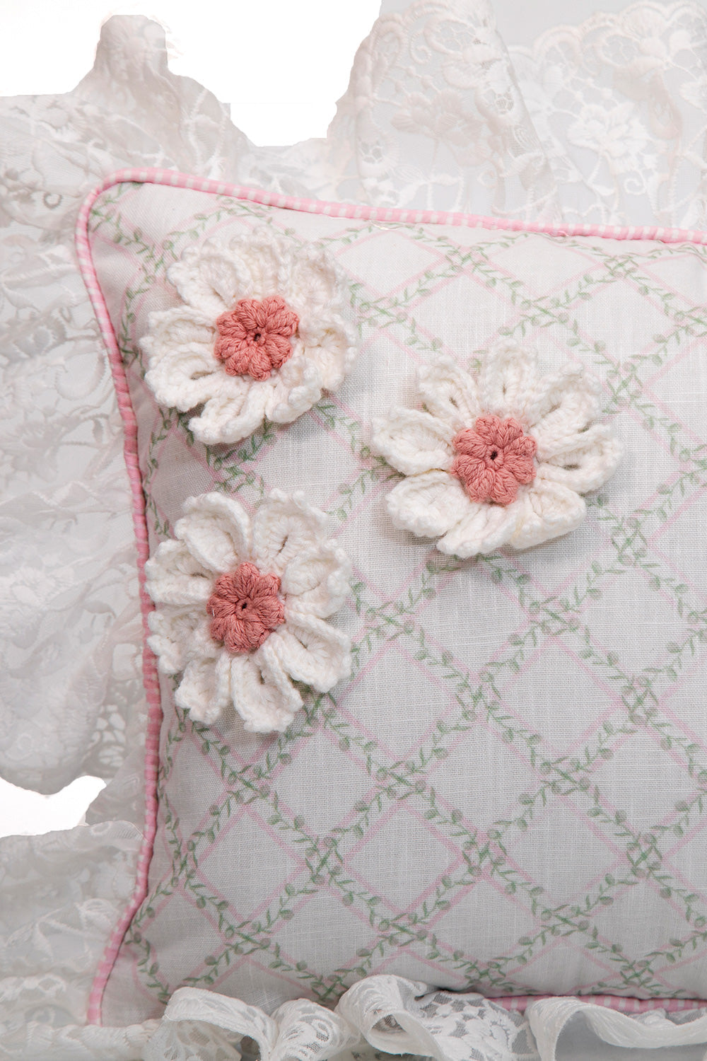 SMALL PILLOW TREILLAGE BABY ROSE